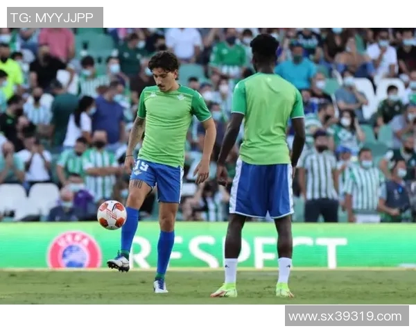 阿森纳迎战维也纳期待精彩对决球迷热情高涨气氛火爆 阿森纳迎战维也纳期待精彩对决球迷热情高涨气氛火爆