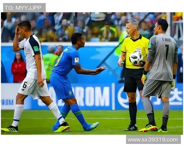 名古屋队与福冈黄蜂展开激烈对决谁能在这场比赛中笑到最后 名古屋队与福冈黄蜂展开激烈对决谁能在这场比赛中笑到最后